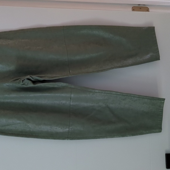 Mango faux leather Sage Green High-Waisted Streetwear Barel Contemporary Pants - Picture 6 of 13